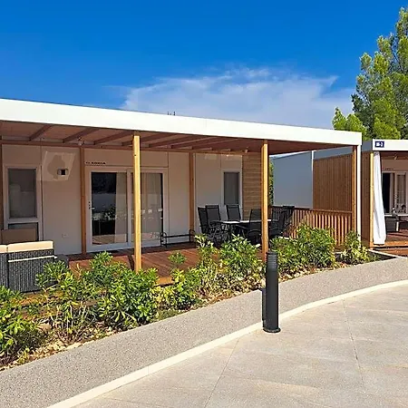 Kompleks wypoczynkowy Mobilehome - Camp Dalmata Orebić