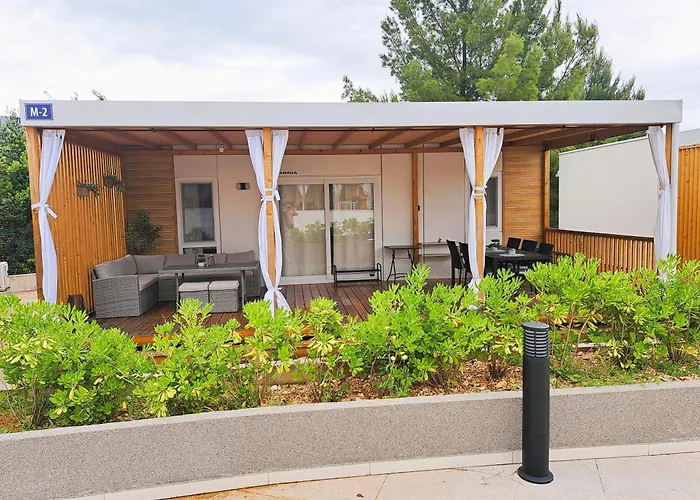 Kompleks wypoczynkowy Mobilehome - Camp Dalmata